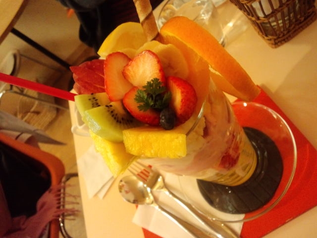 Fruit Cafe Saita! Saita!のパフェ