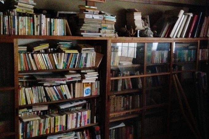 古い本棚も活かすリノベーション