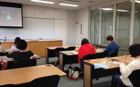大阪学院大学生活教養講座「北欧の住まいから学ぶインテリア講座」